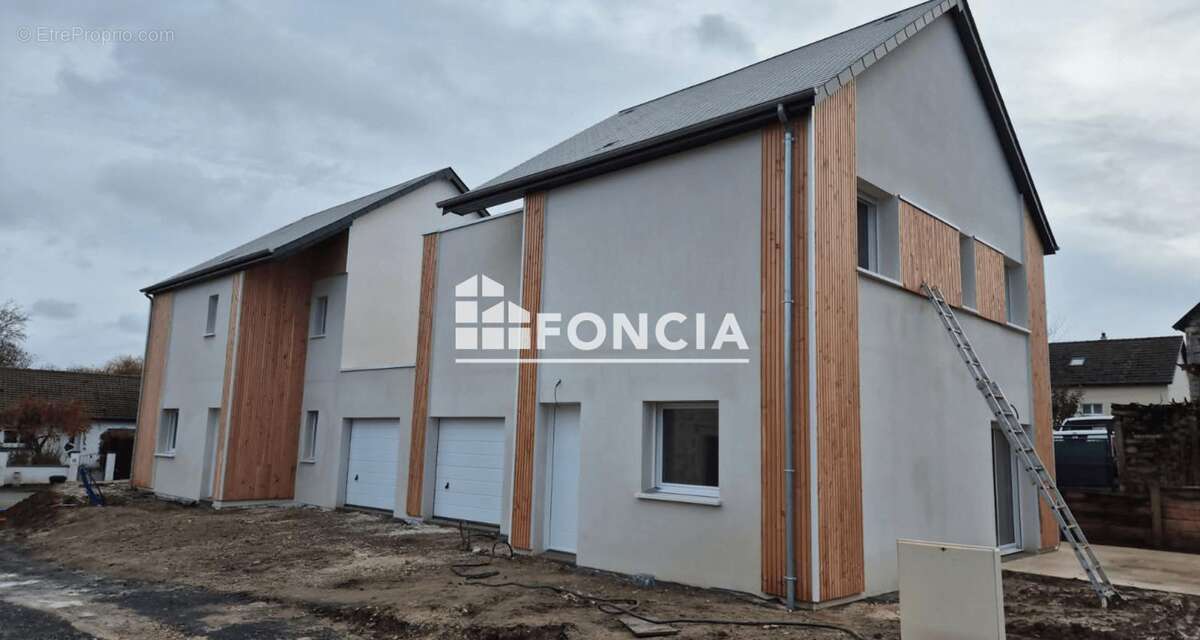 Maison à AMAYE-SUR-ORNE