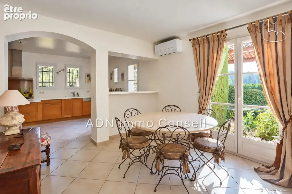 Maison 7 pièces 191 m² à vendre à Mallemort (13370) - photo 6