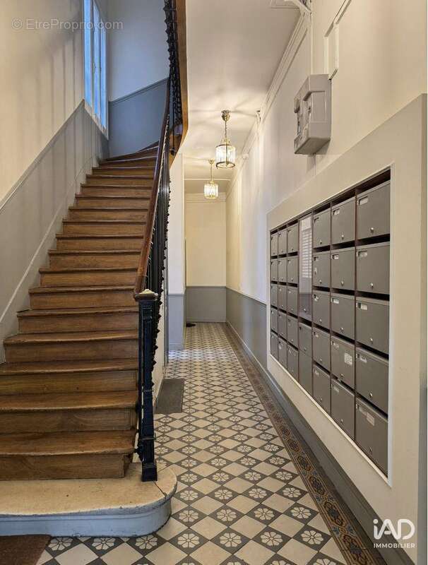 Photo 6 - Appartement à PARIS-20E