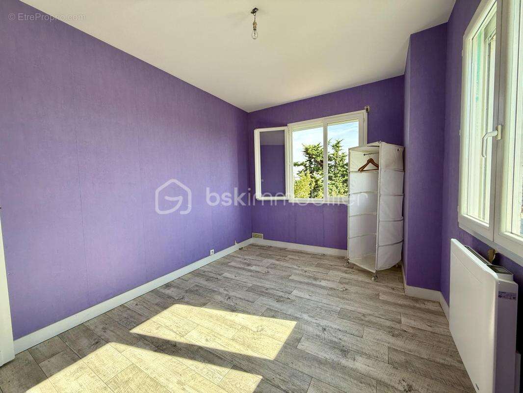 Appartement T3 de 54 m² – Centre-ville de Royan À seulement 5 minutes à pied de la plage ! - photo 8