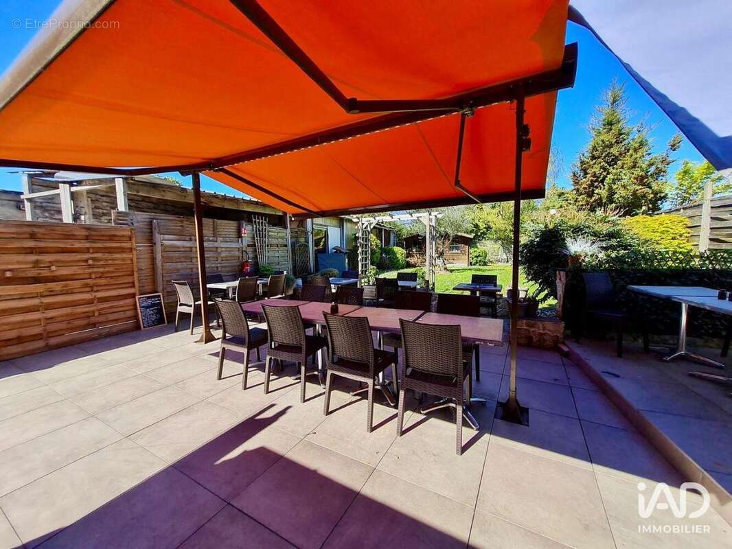 Photo 7 - Commerce à SANTES