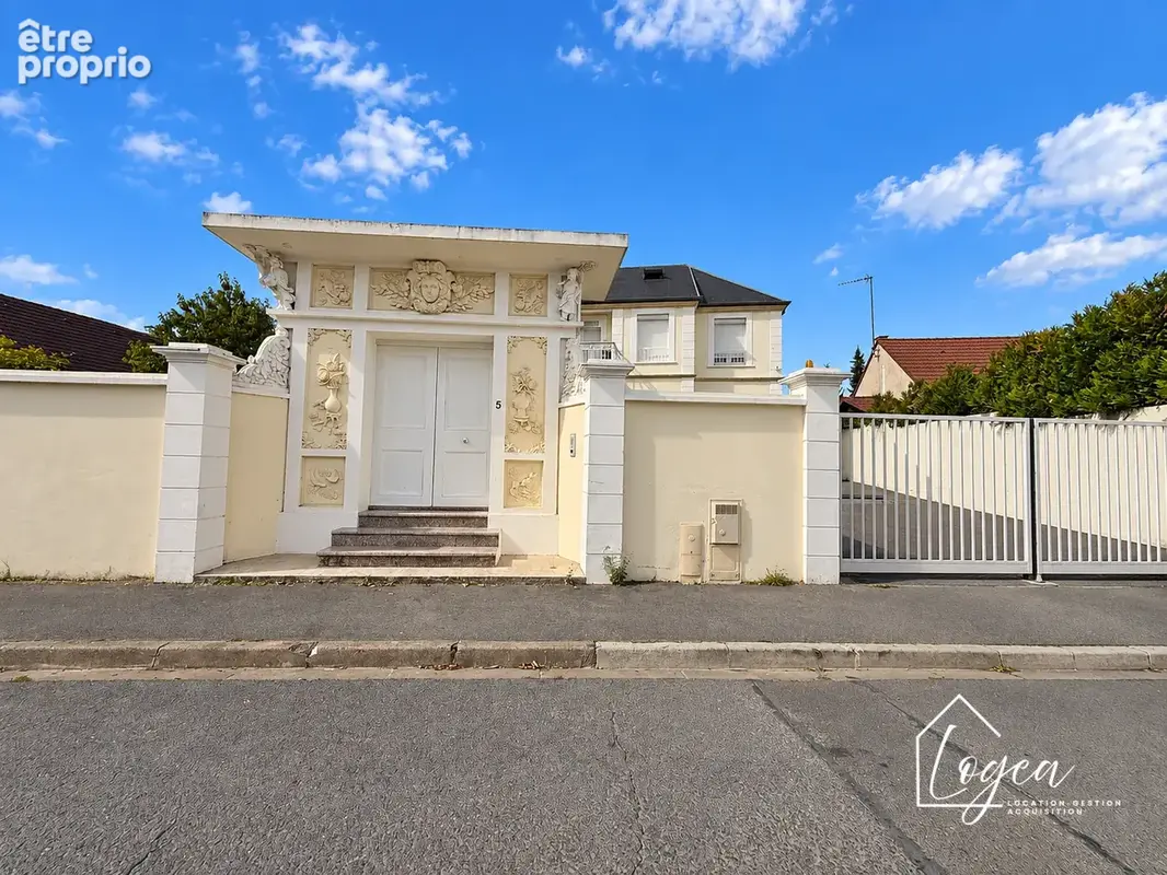 Duplex coup de cœur -  Charme, dernier étage, balcon et parking - photo 7