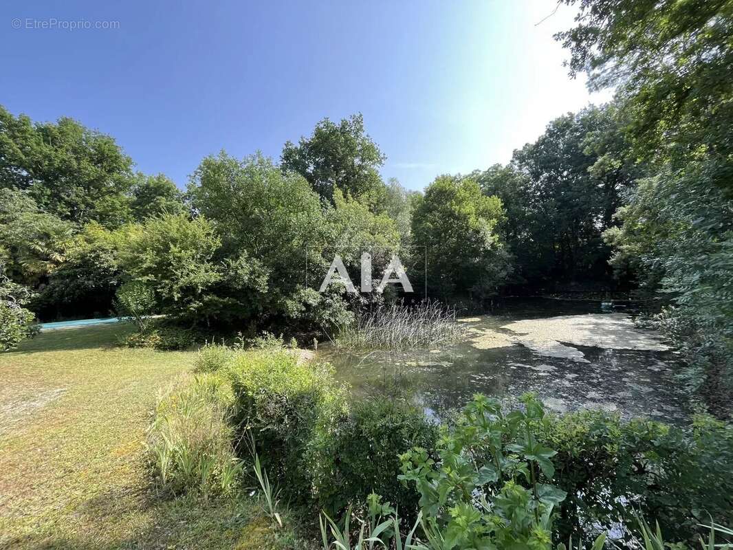 Maison à MAINE-DE-BOIXE