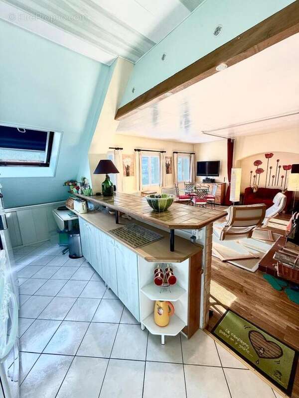   - Appartement à AX-LES-THERMES