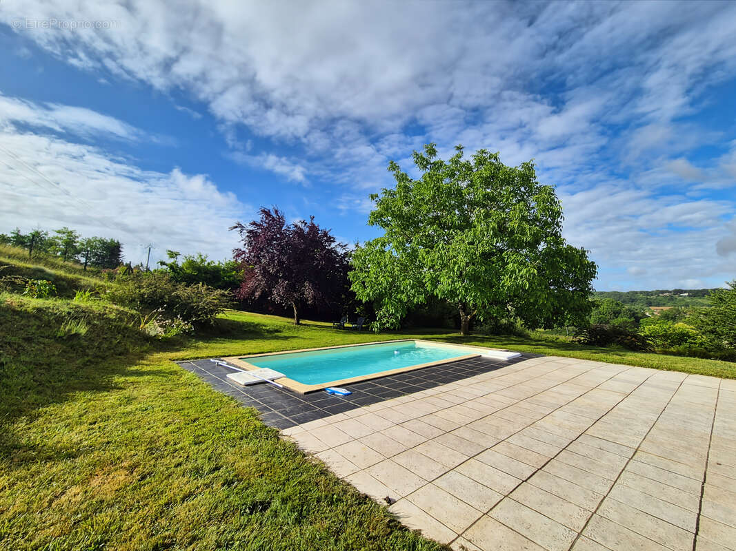 Maison à PAVIE