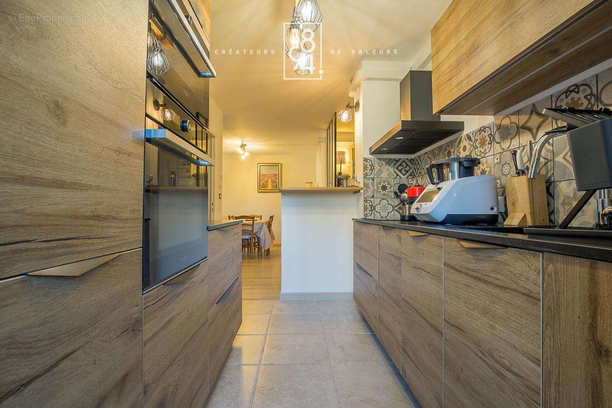 Appartement à AIX-EN-PROVENCE