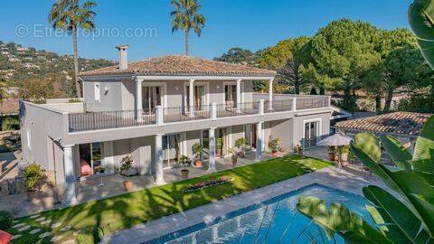Maison à MOUGINS