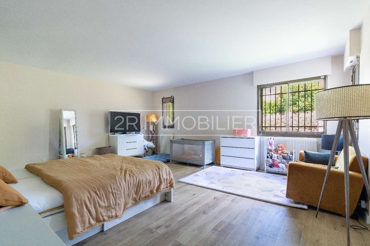 Maison à LAGNY-SUR-MARNE