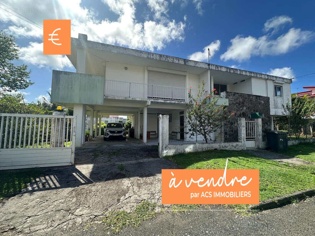 Maison à SCHOELCHER