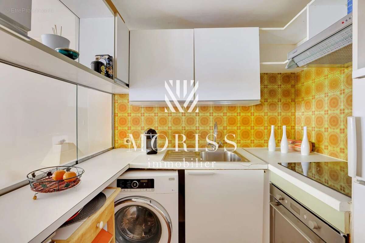 Appartement à PARIS-14E