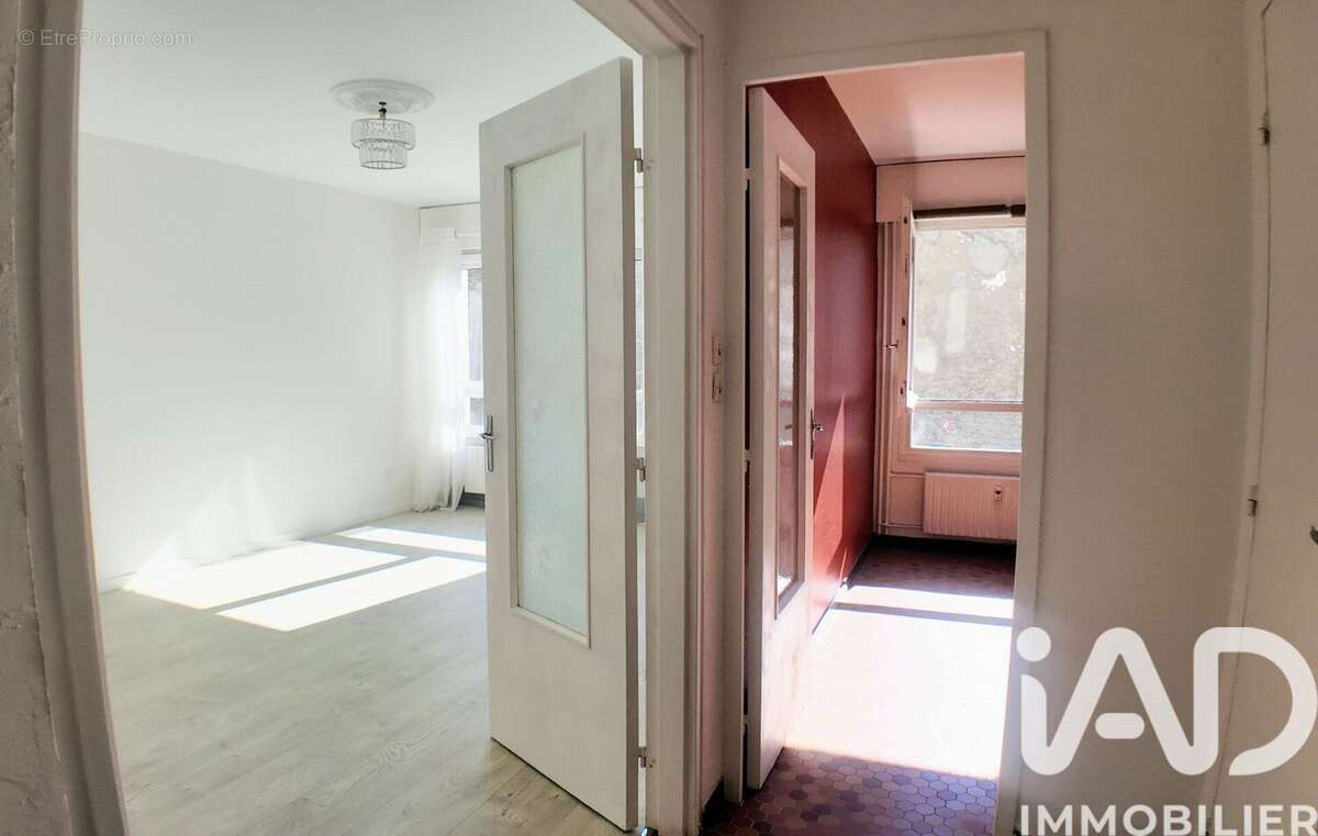 Photo 4 - Appartement à SAINT-ETIENNE
