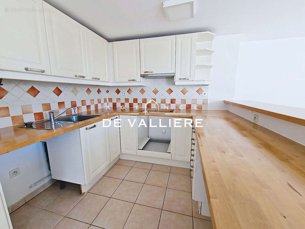 Appartement à NANTERRE