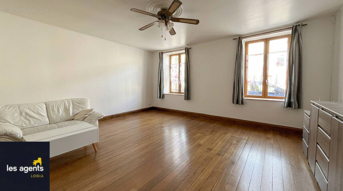 Maison à COLOMBEY-LES-BELLES