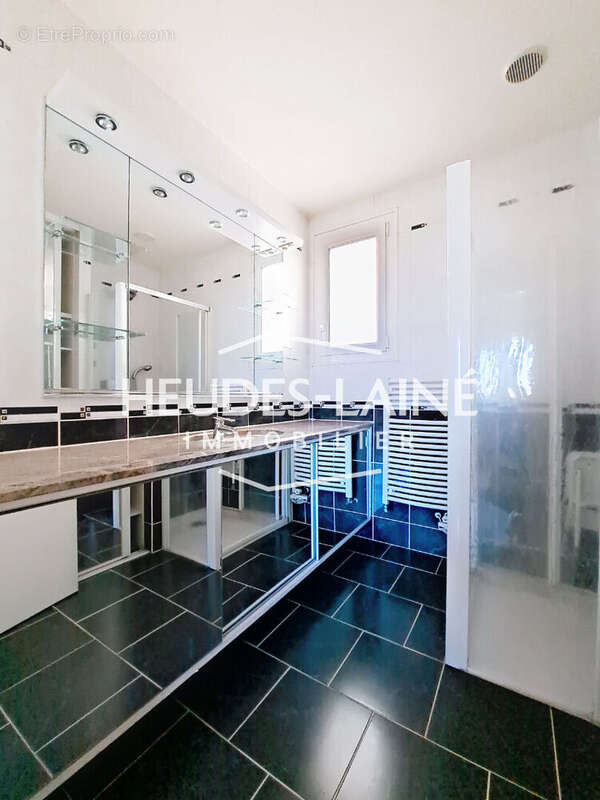 DONVILLE LES BAINS - Maison à vendre - 50350 - photo 7