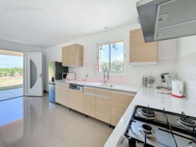 Maison 95 m² à Les Leves-Et-Thoumeyragues  - photo 9