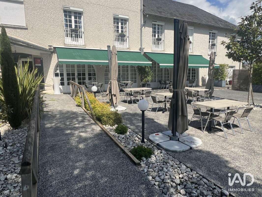 Photo 2 - Commerce à SAINT-VIANCE