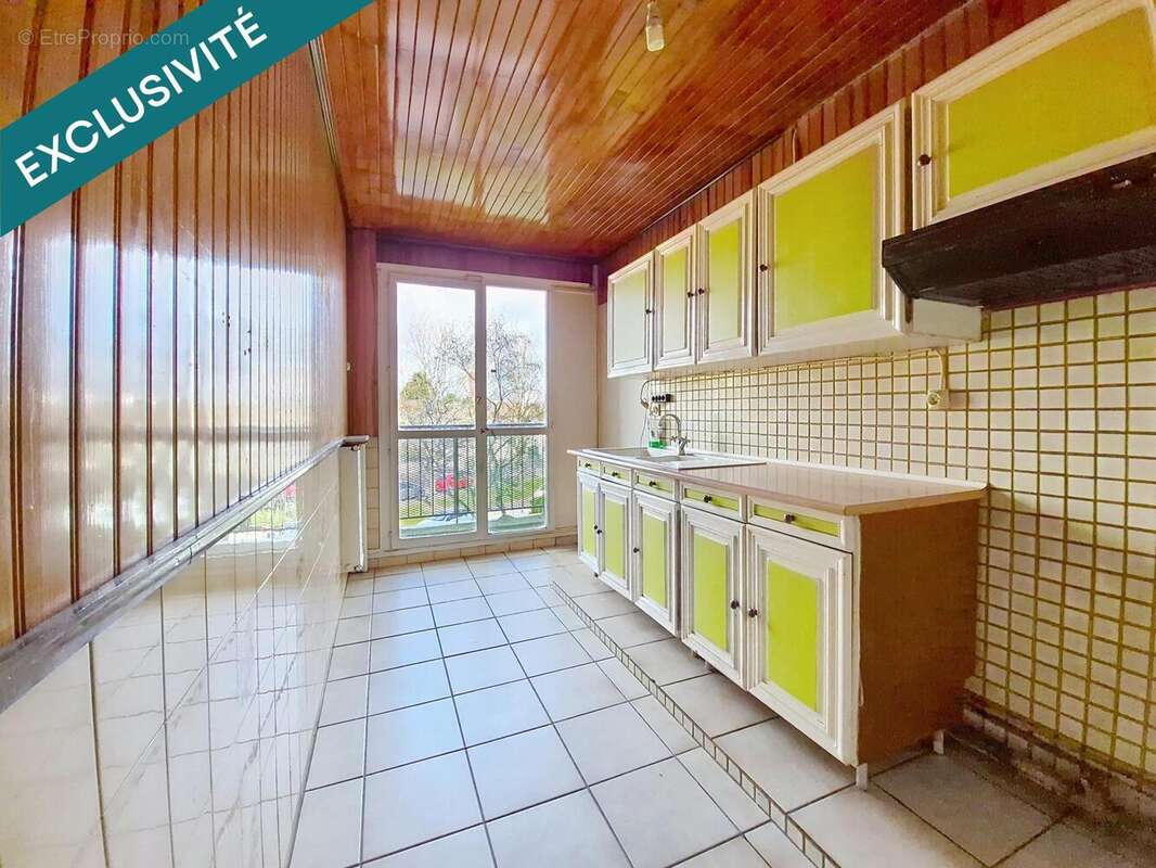 Photo 2 - Appartement à VIRY-CHATILLON