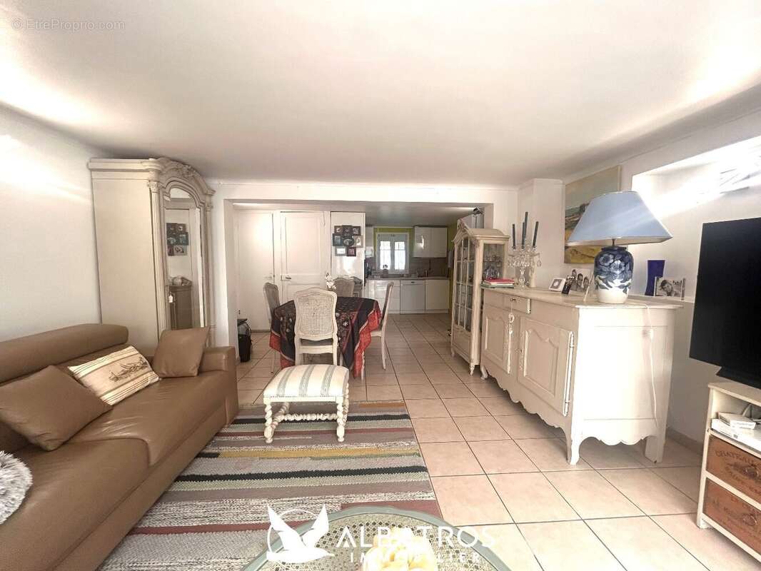 Appartement à COURSEULLES-SUR-MER