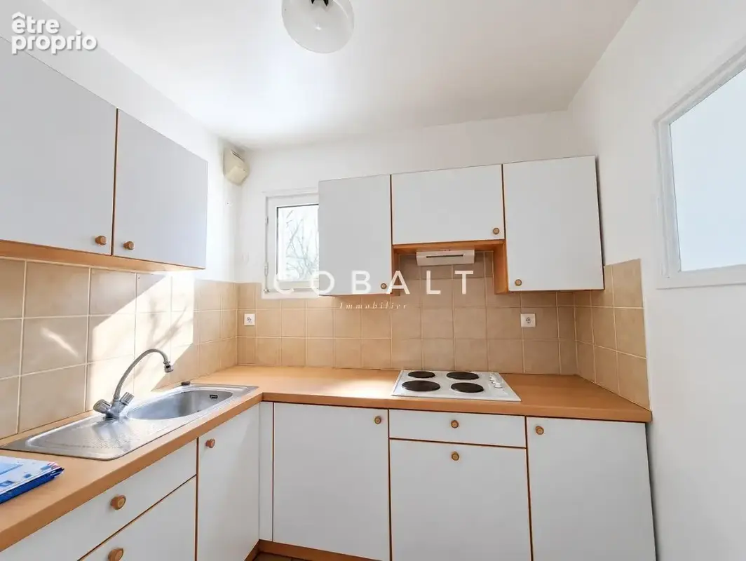 Appartement 68.32 m2 - 2 chambres - Garage + cave - La Baule centre - photo 3