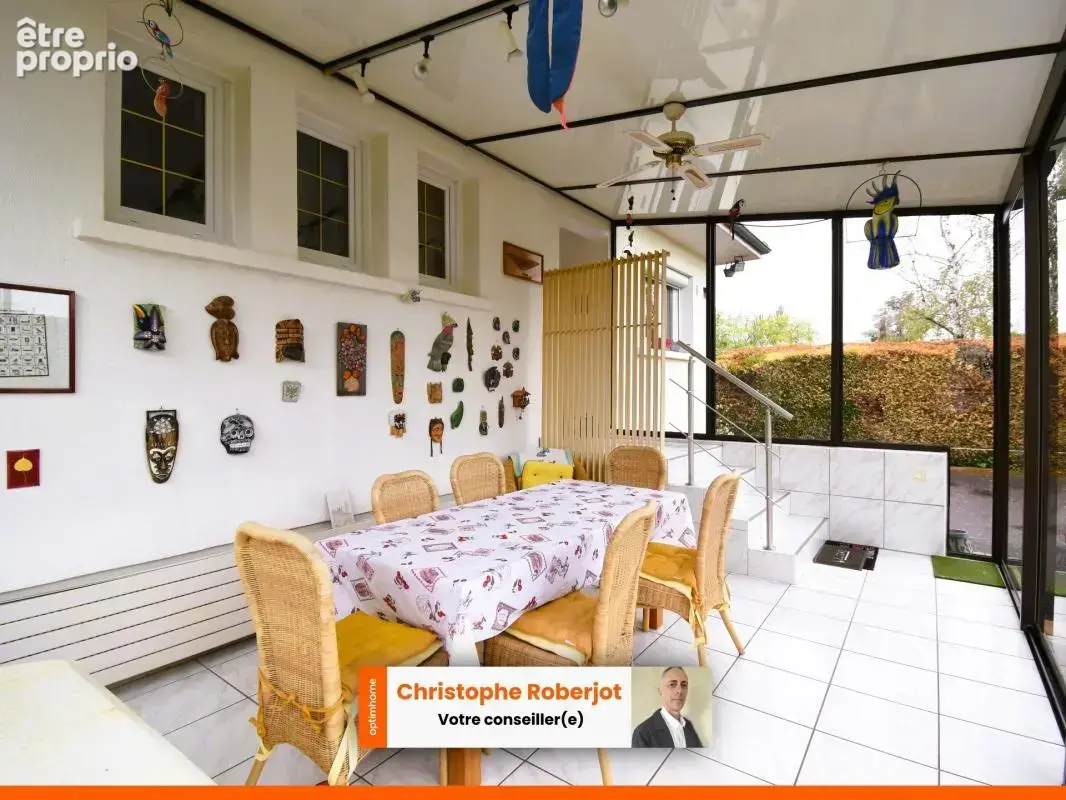 Maison de 4 chambres à Givry avec piscine sur terrain paysagé de 1800m2 - photo 2
