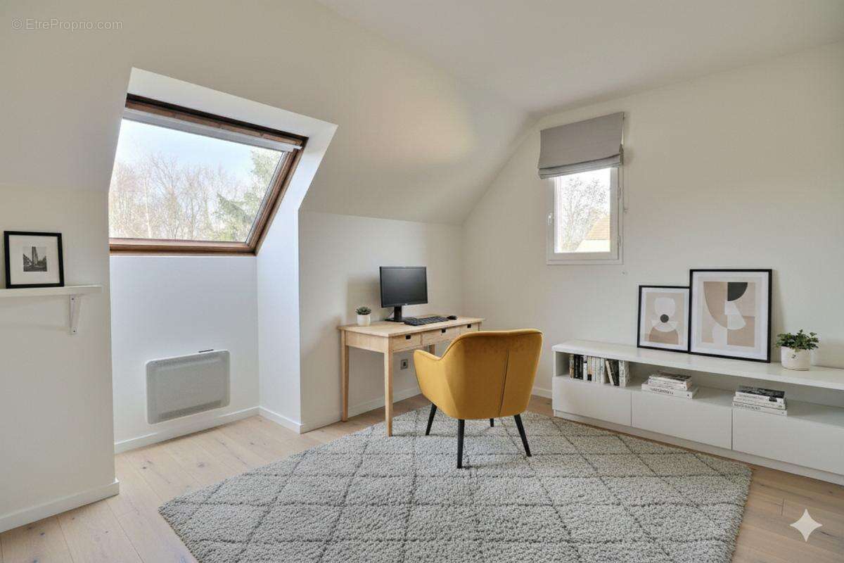 Grande maison familiale de 230 m² au centre du village - photo 9