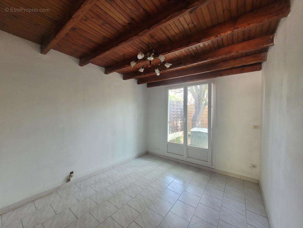 Maison à SIX-FOURS-LES-PLAGES