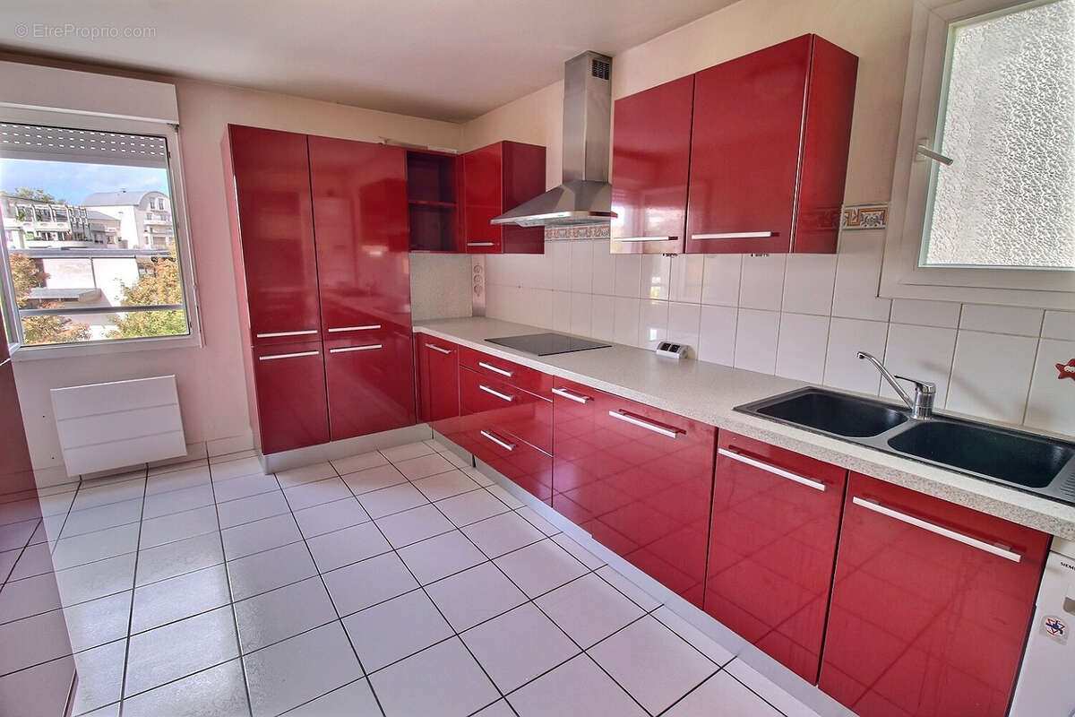 Appartement à MONTIGNY-LE-BRETONNEUX