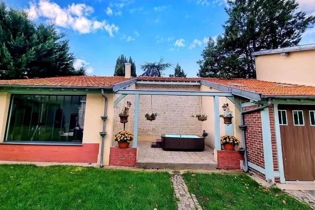 Maison à LE VESINET