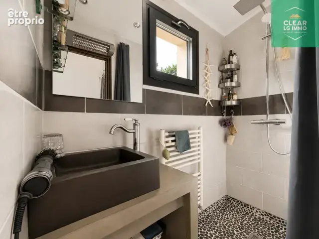 Maisonavec jardin et piscine - photo 15