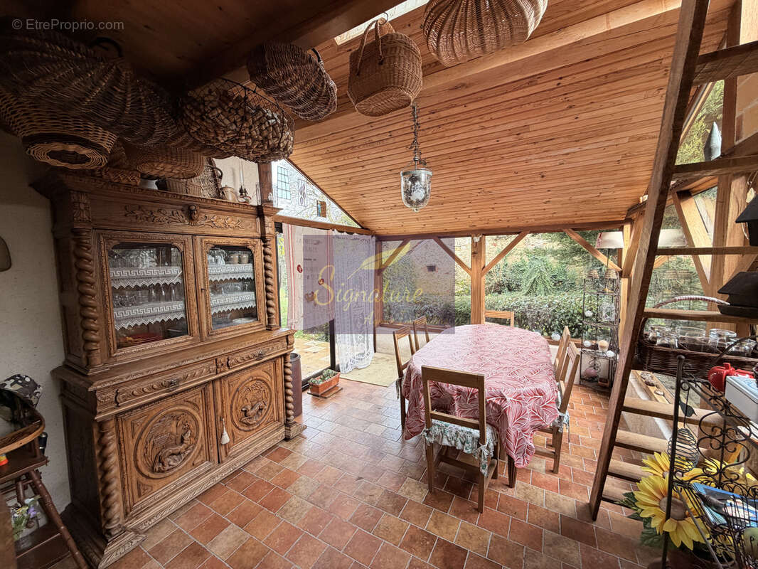 Maison à SURFONDS