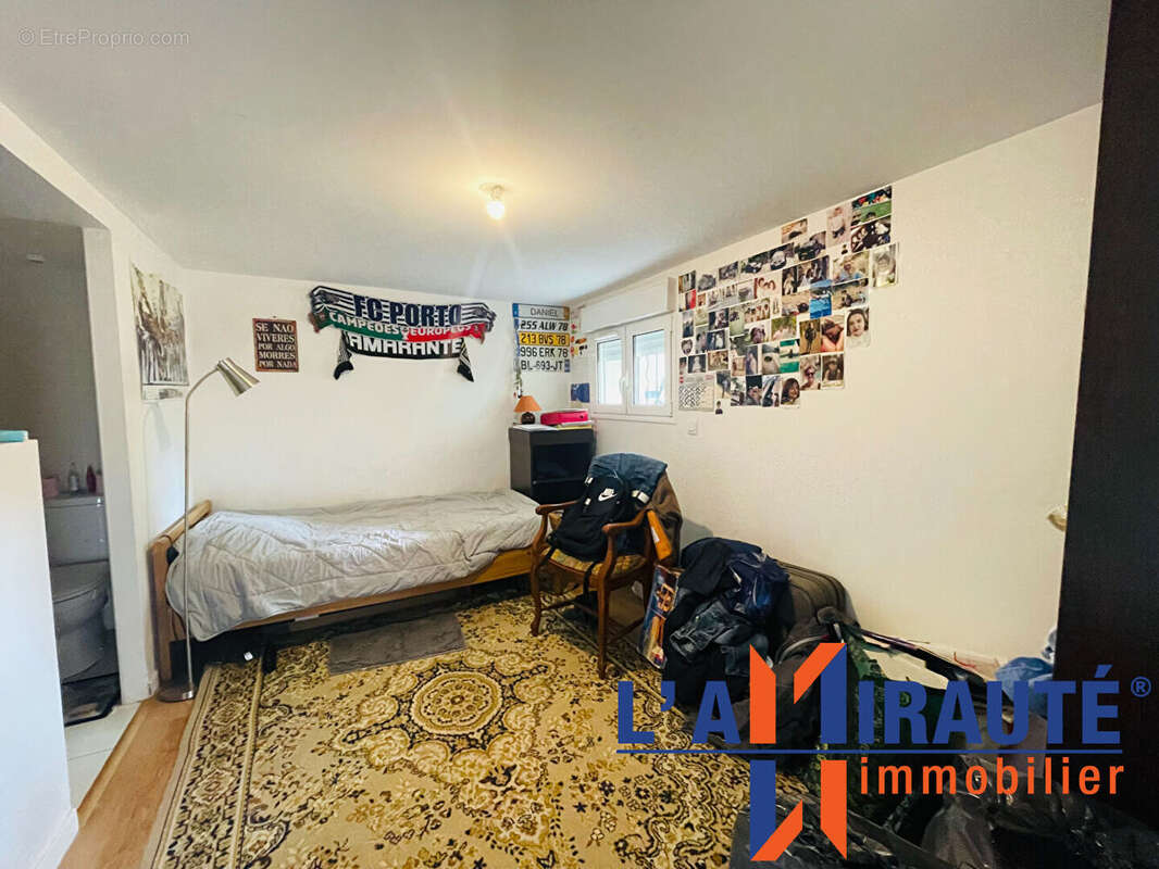 Maison à SARTROUVILLE