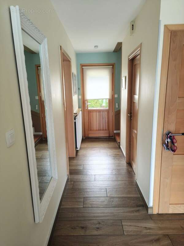 Maison 91 m² à Pontarlier  - photo 7