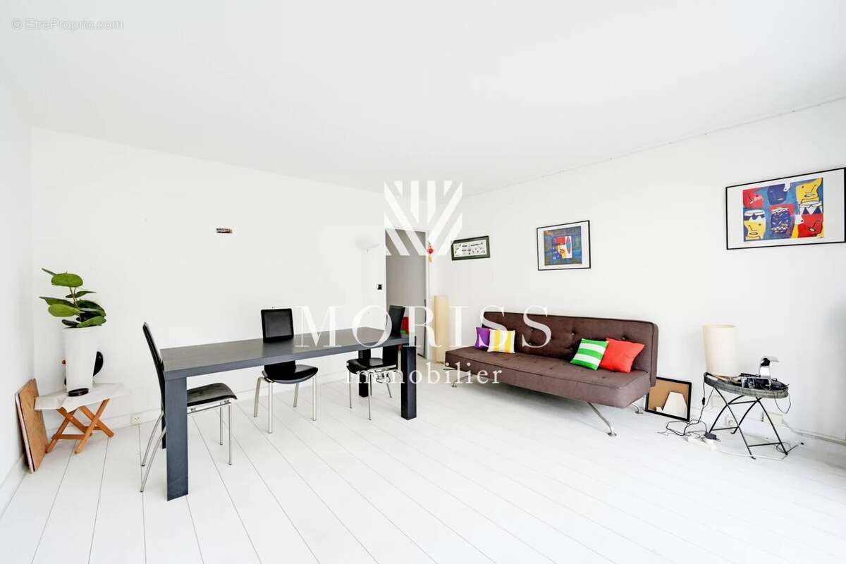 Appartement à PARIS-11E