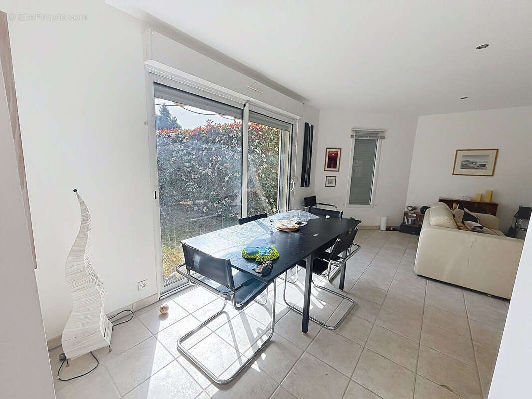 Maison à PRAYSSAC