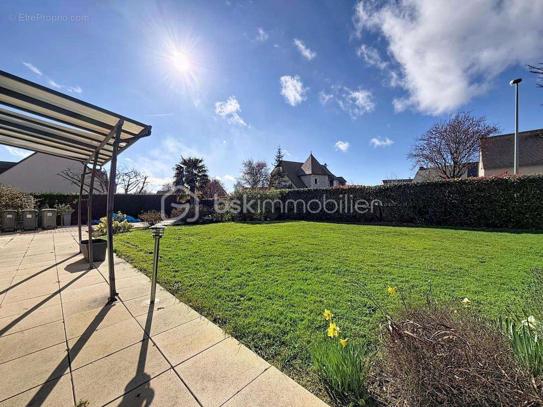 Maison à BENOUVILLE