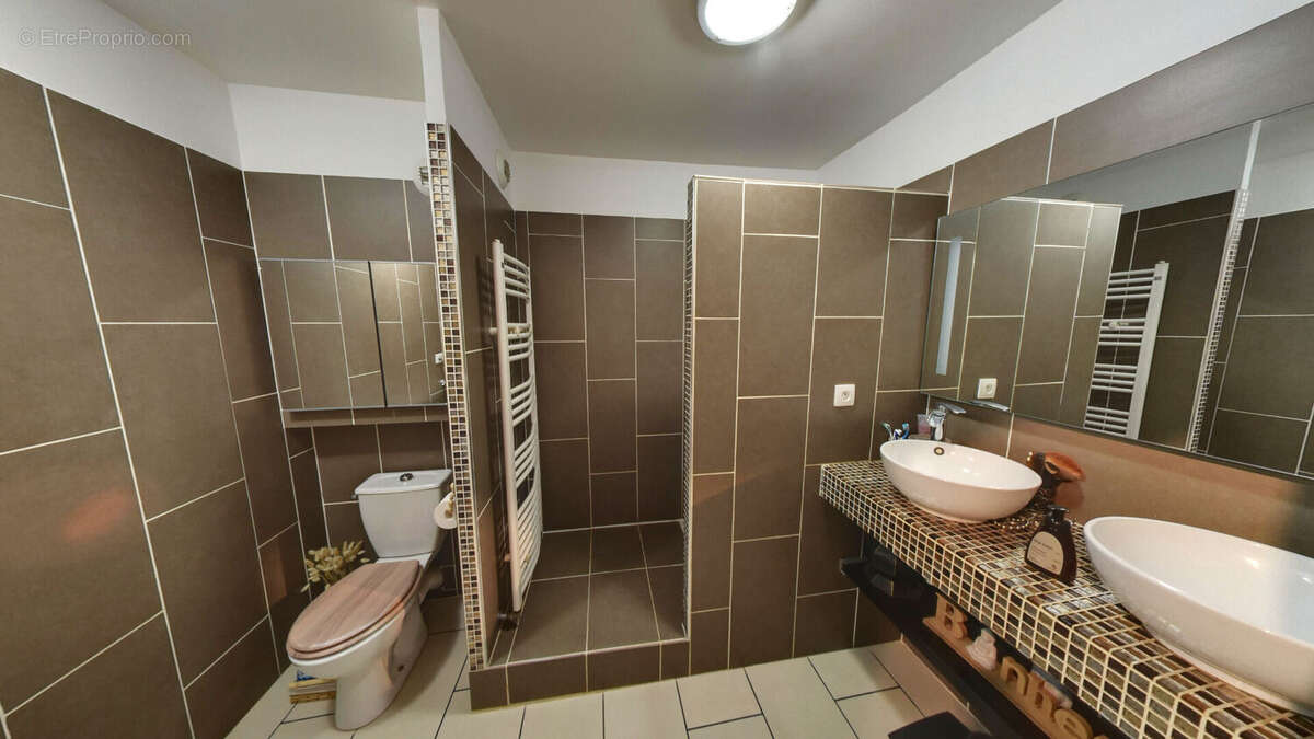 Appartement à ROISSY-EN-BRIE