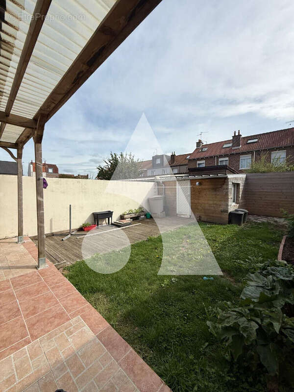 Maison à FACHES-THUMESNIL