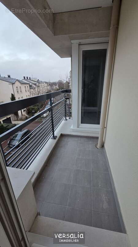 Appartement à SAINT-CYR-L'ECOLE