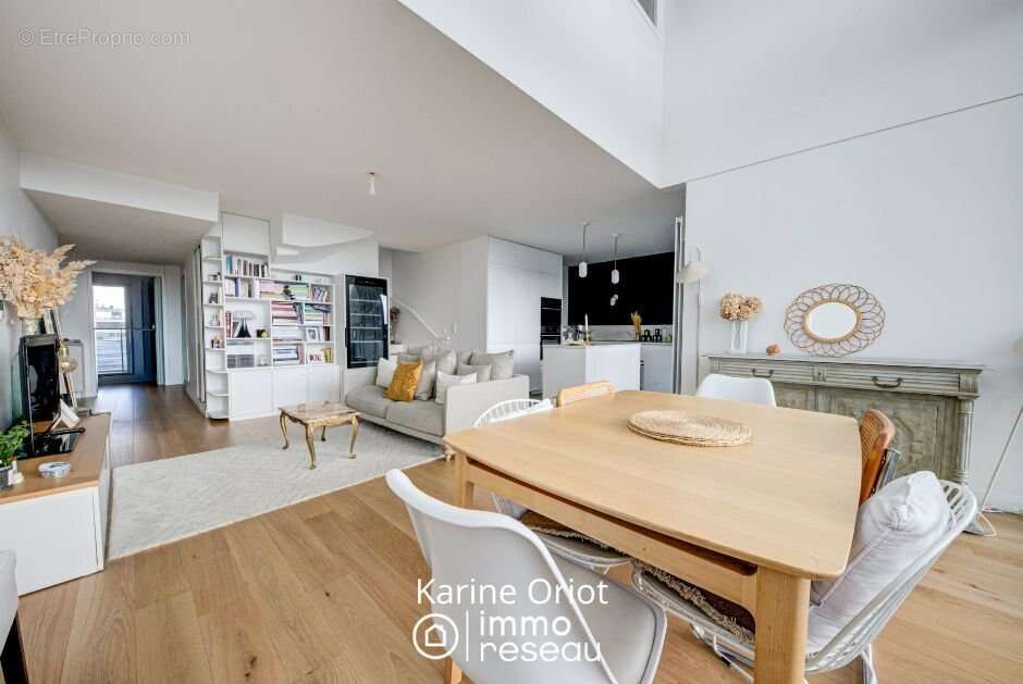 Appartement à GENNEVILLIERS