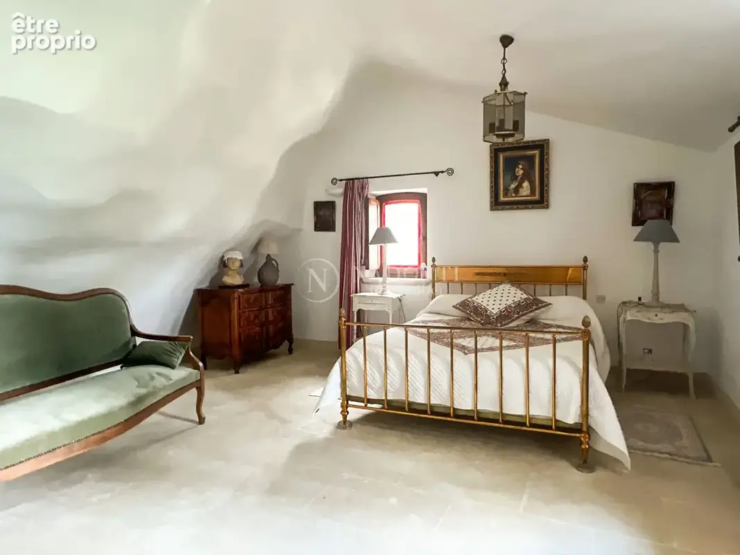 Maison troglodyte avec piscine bénéficiant d'une superbe vue  sur le Luberon - photo 15