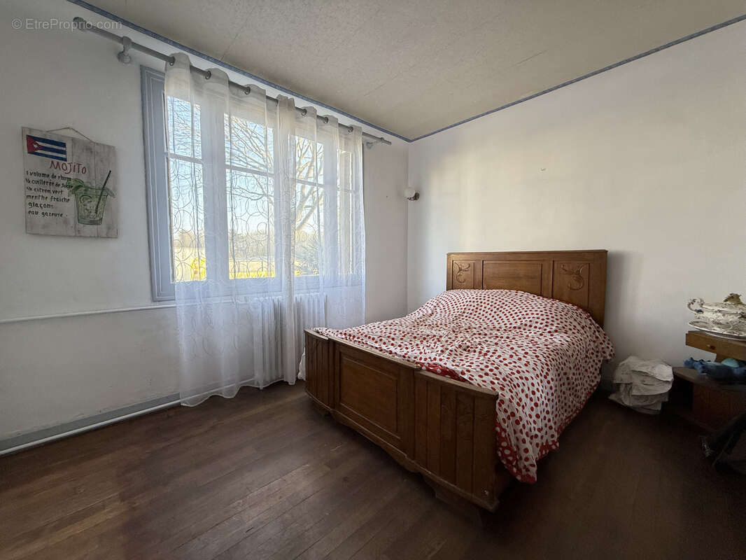 Maison à LE BLANC-MESNIL