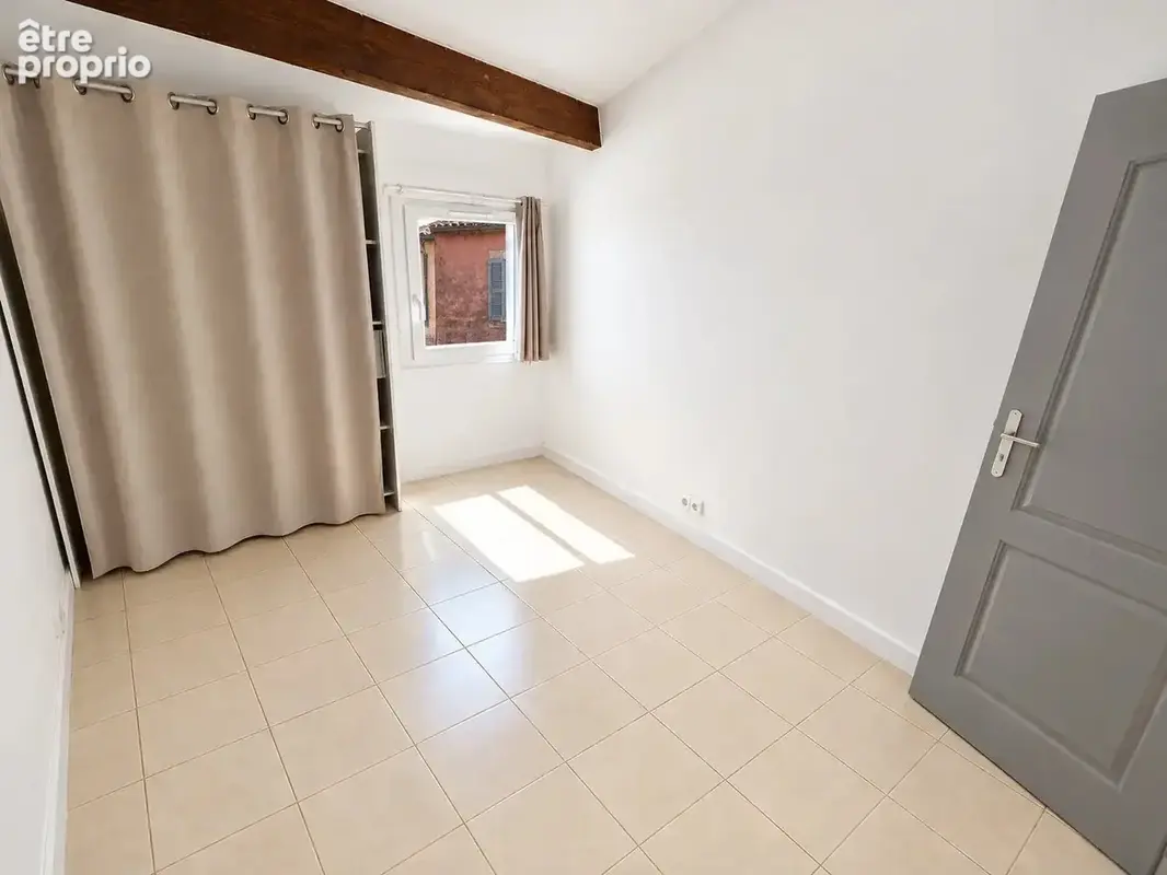 Joli 2p de 34.30m² en dernier étage - photo 4