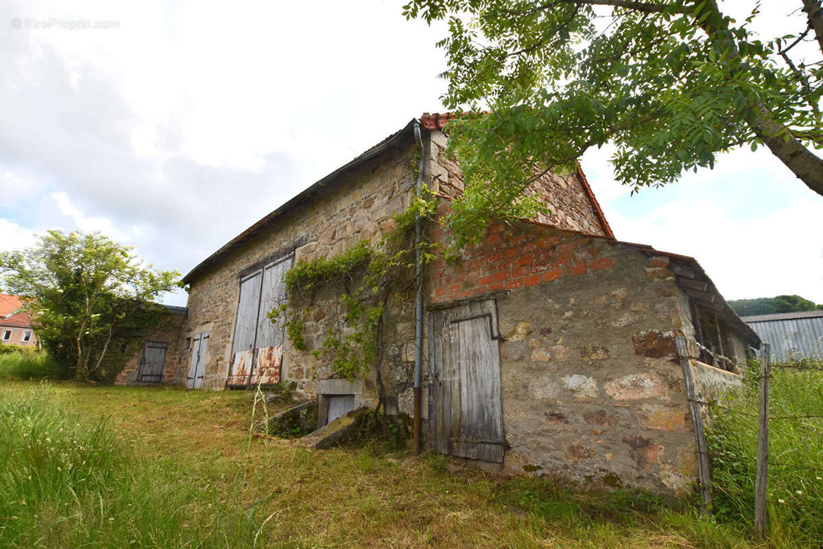 Maison à ARFEUILLES