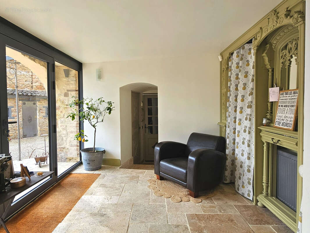 Maison à PIERRECLOS