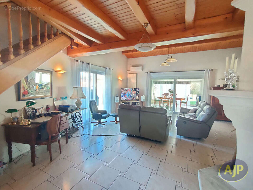 Maison à SAINTE-FLAIVE-DES-LOUPS