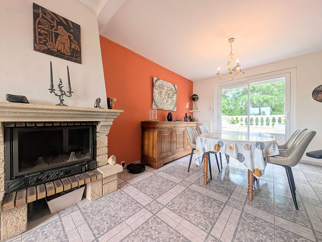 Maison à SAINTE-GEMMES-SUR-LOIRE