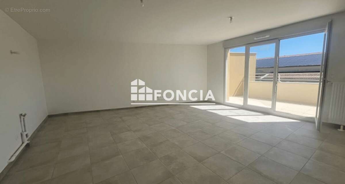 T4 95 m² – terrasse – opportunité rare à fleurieux - lyon proche - photo 3