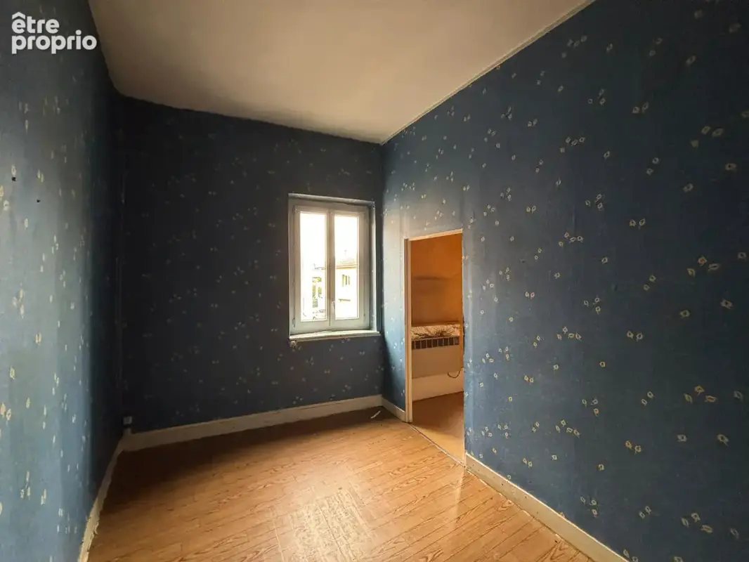 Immeuble au coeur de bage le chatel! 98 000€ ! - photo 3