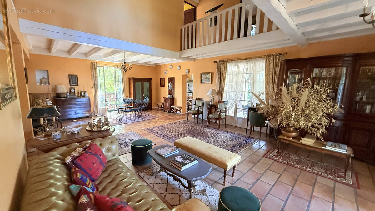 Maison à LE BOUSCAT