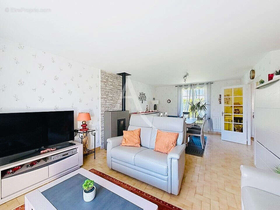 Maison à NANTEUIL-LES-MEAUX